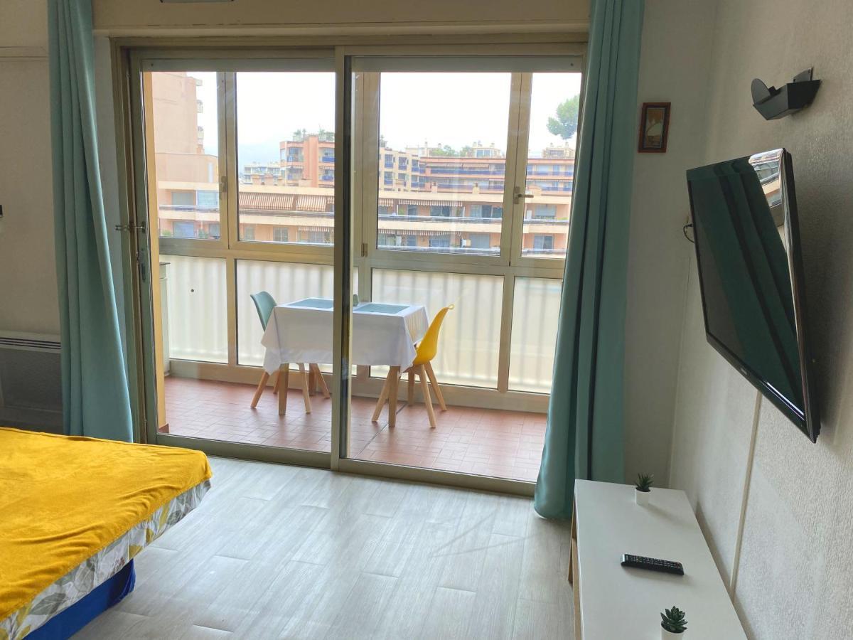 Coquet Logement Front De Mer Cagnes-sur-Mer Extérieur photo