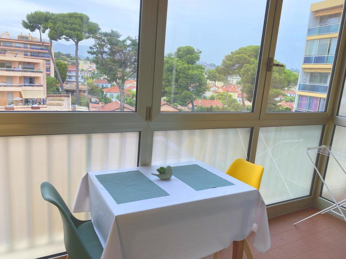 Coquet Logement Front De Mer Cagnes-sur-Mer Extérieur photo